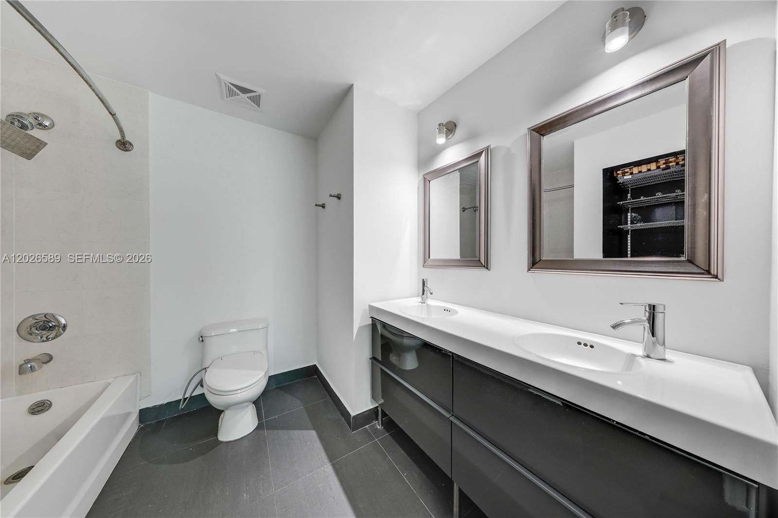 60 SW 13th St #4404, Miami FL 33130