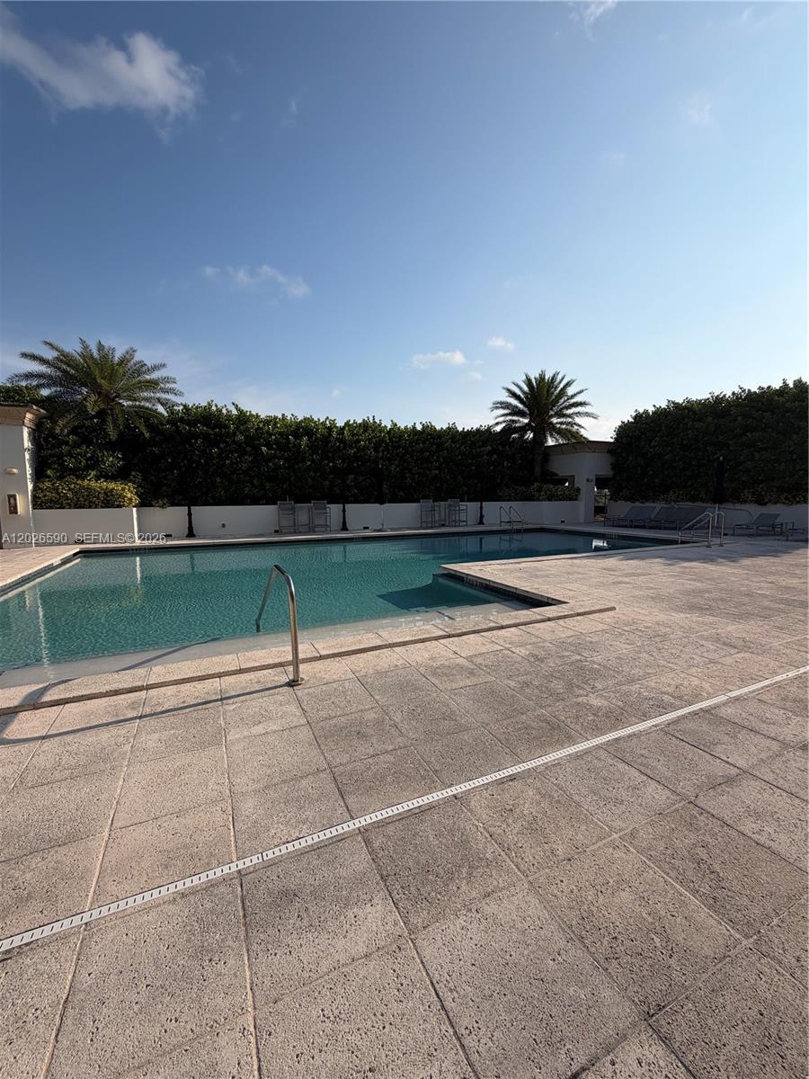4100 Salzedo St #508, Coral Gables FL 33146