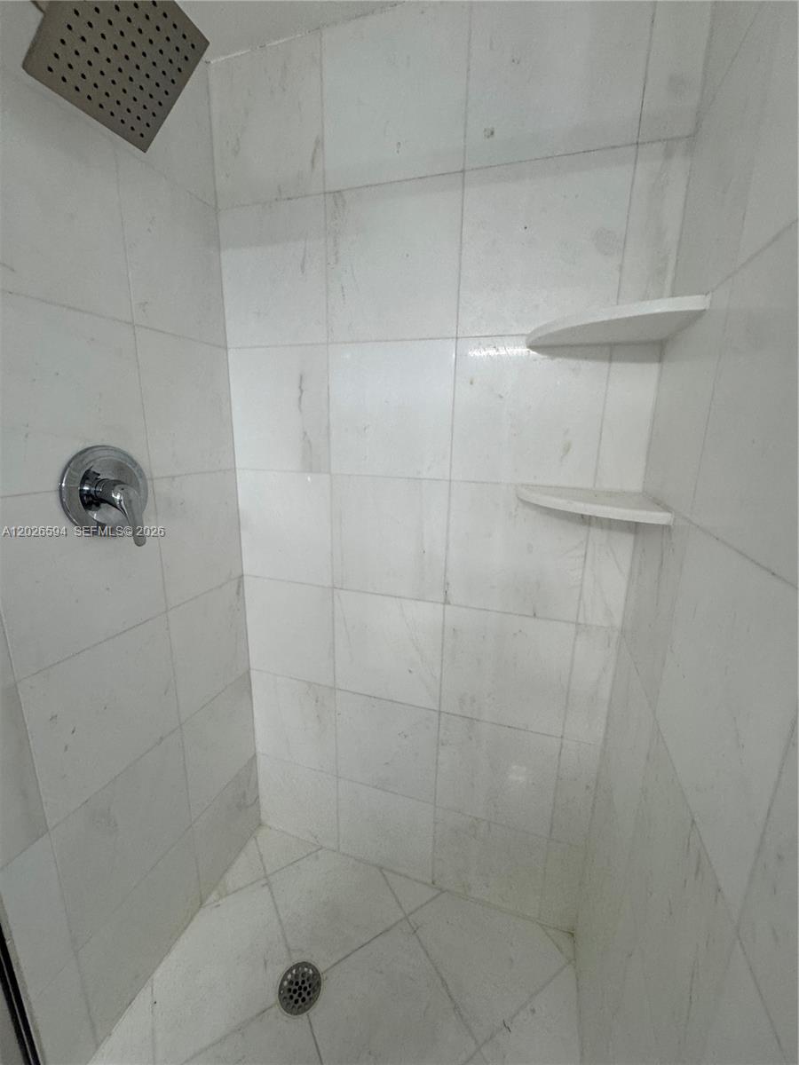3530 Mystic Pointe Dr #2709, Aventura FL 33180