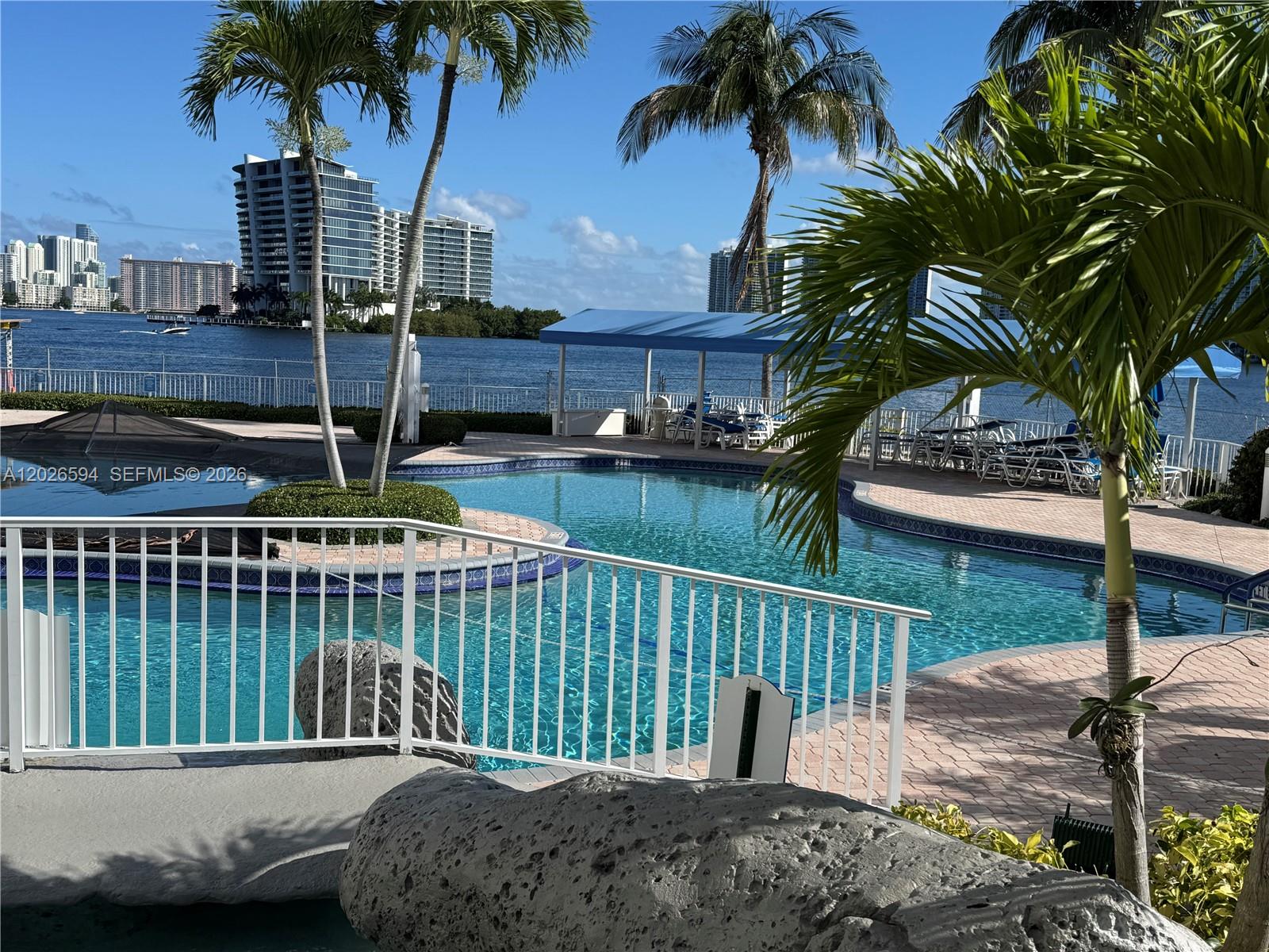 3530 Mystic Pointe Dr #2709, Aventura FL 33180