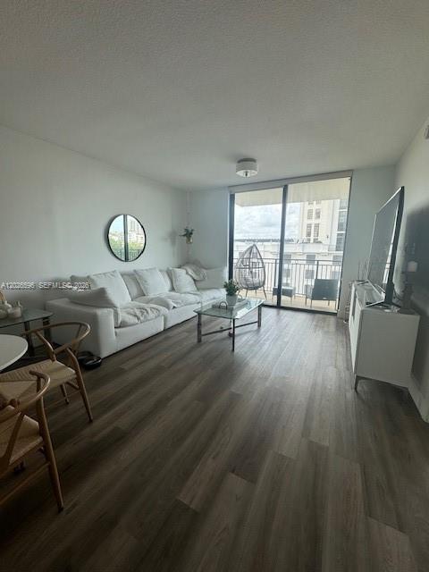 1300 Ponce De Leon Blvd #702, Coral Gables FL 33134