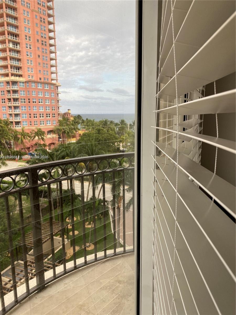 2011 N Ocean Blvd #605, Fort Lauderdale FL 33305