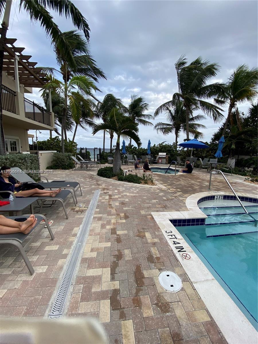 2011 N Ocean Blvd #605, Fort Lauderdale FL 33305