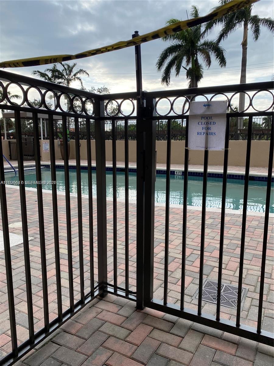 2011 N Ocean Blvd #605, Fort Lauderdale FL 33305