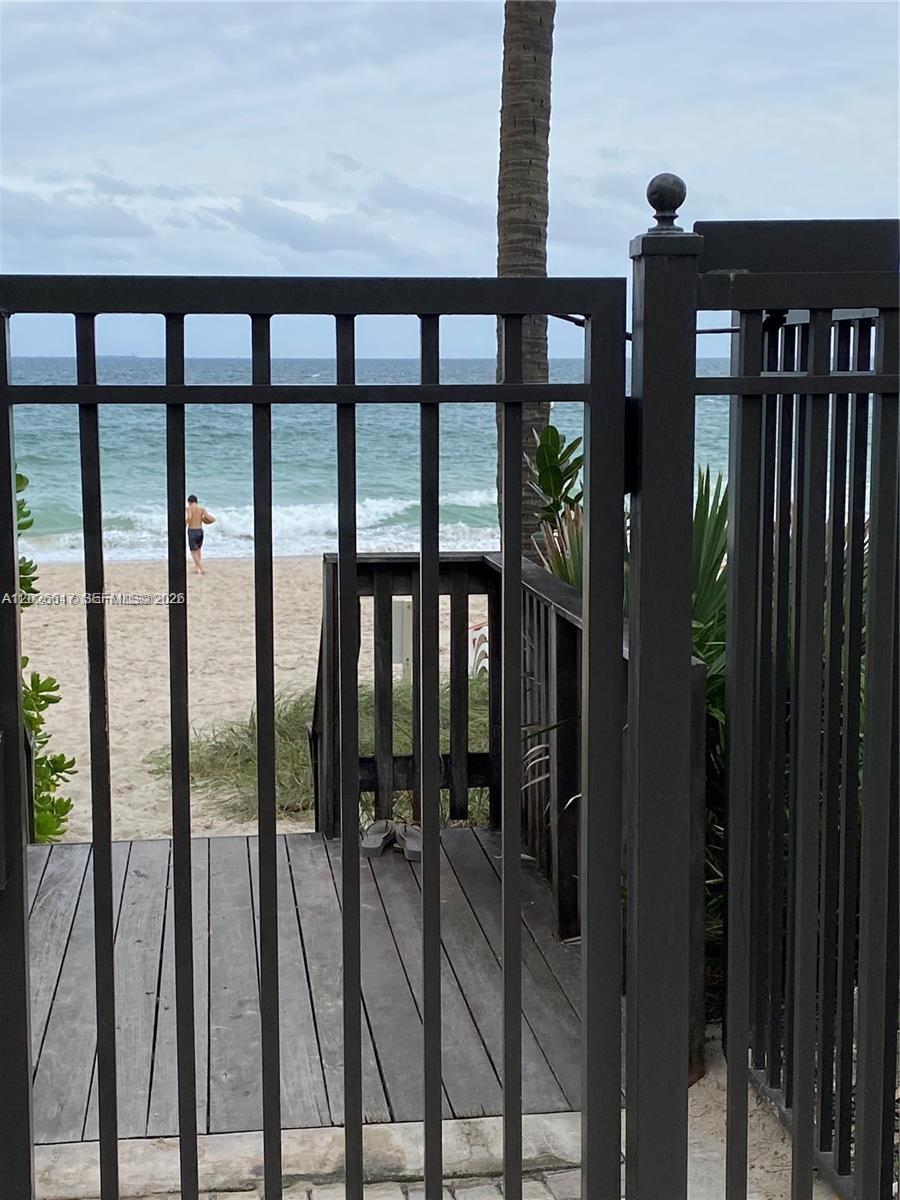 2011 N Ocean Blvd #605, Fort Lauderdale FL 33305