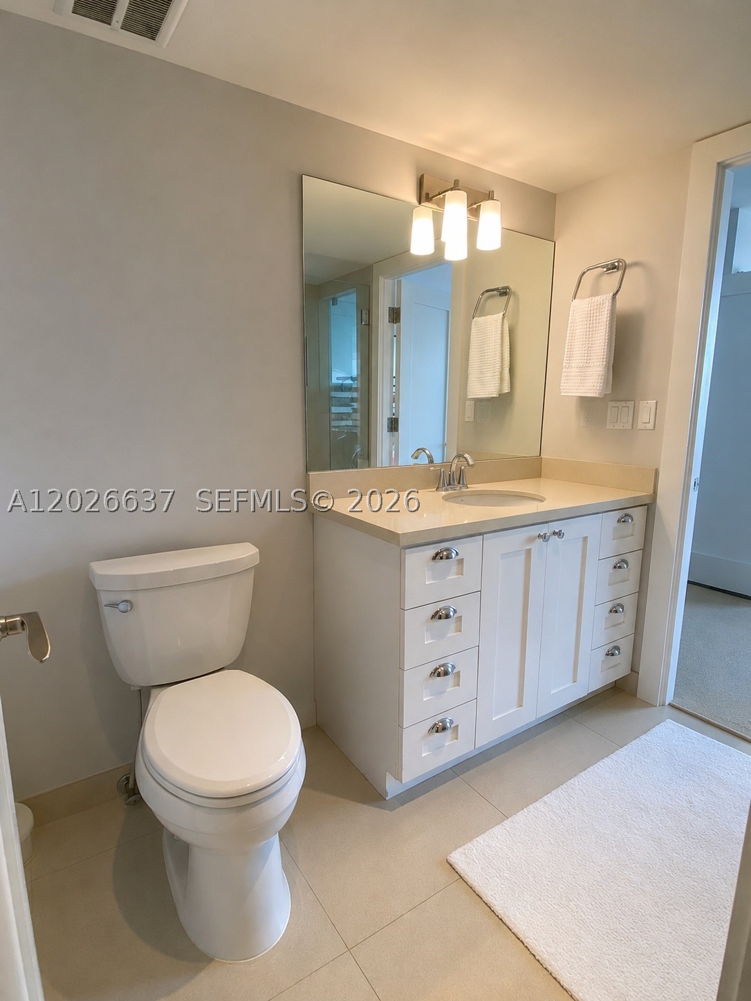 2 Grove Isle Dr #B1706, Miami FL 33133