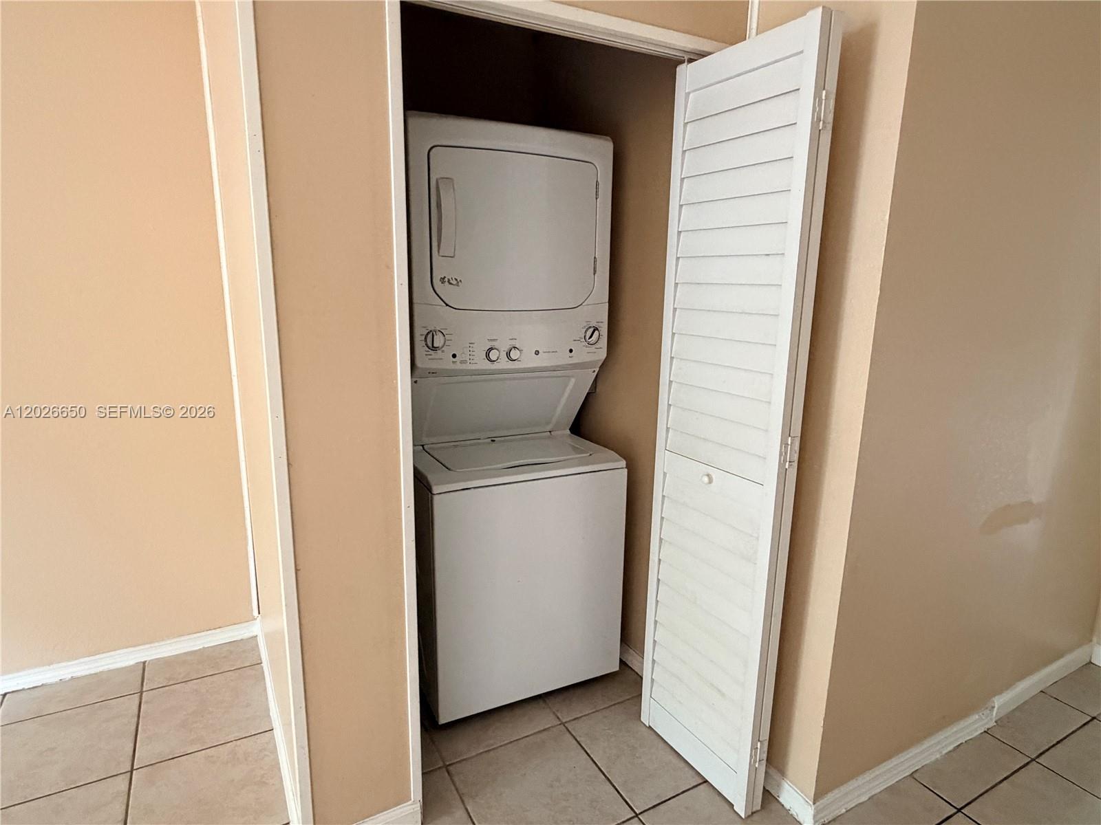 2235 NW 59th Way #2235, Lauderhill FL 33313
