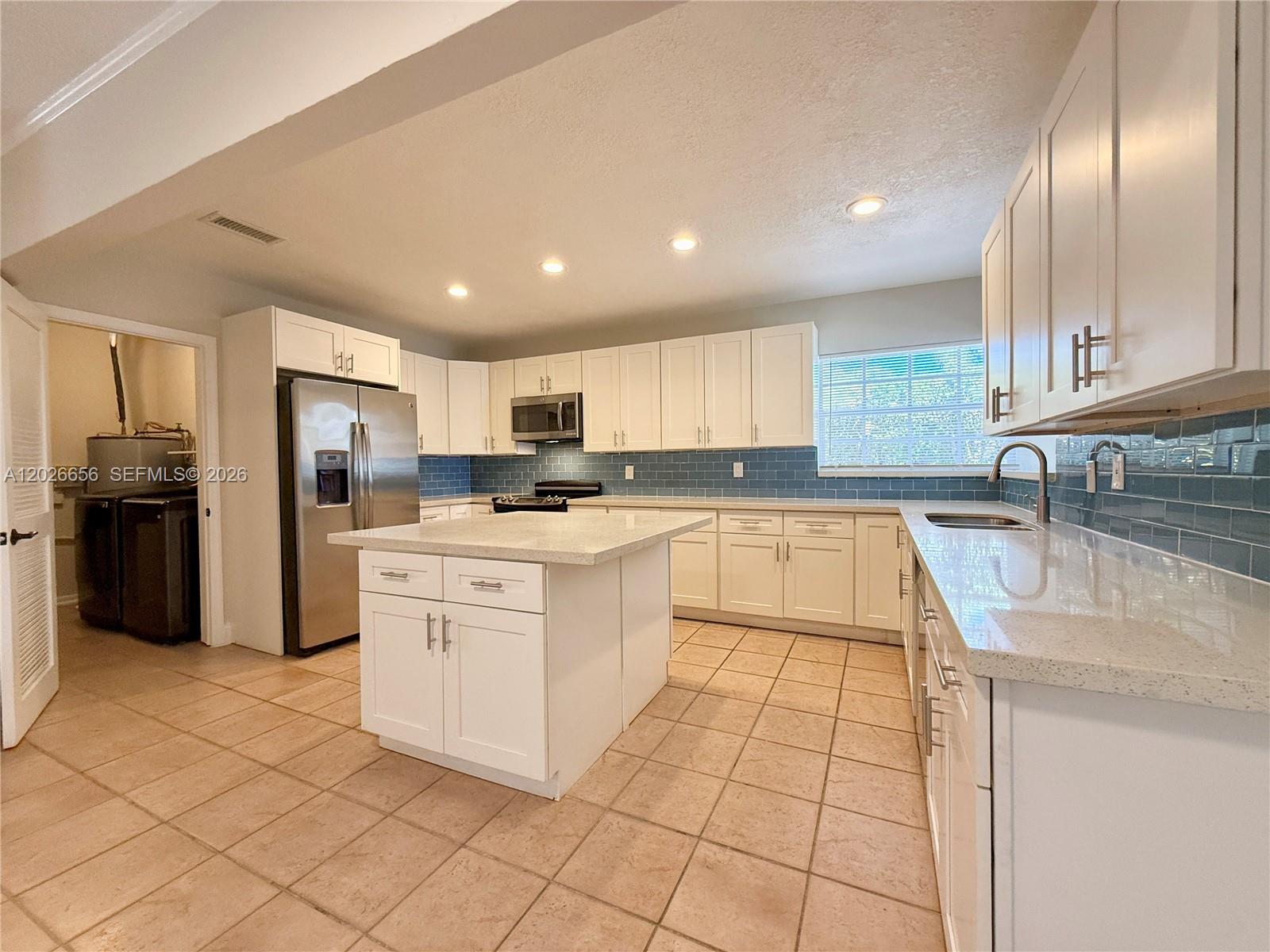 206 SE 3rd Pl, Dania Beach FL 33004