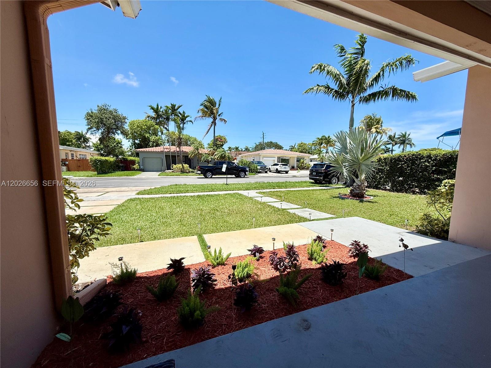 206 SE 3rd Pl, Dania Beach FL 33004