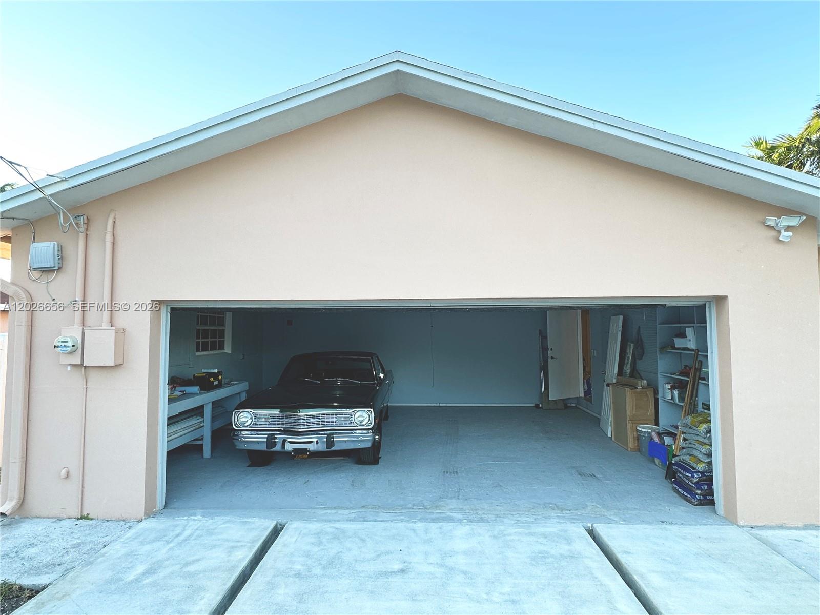 206 SE 3rd Pl, Dania Beach FL 33004