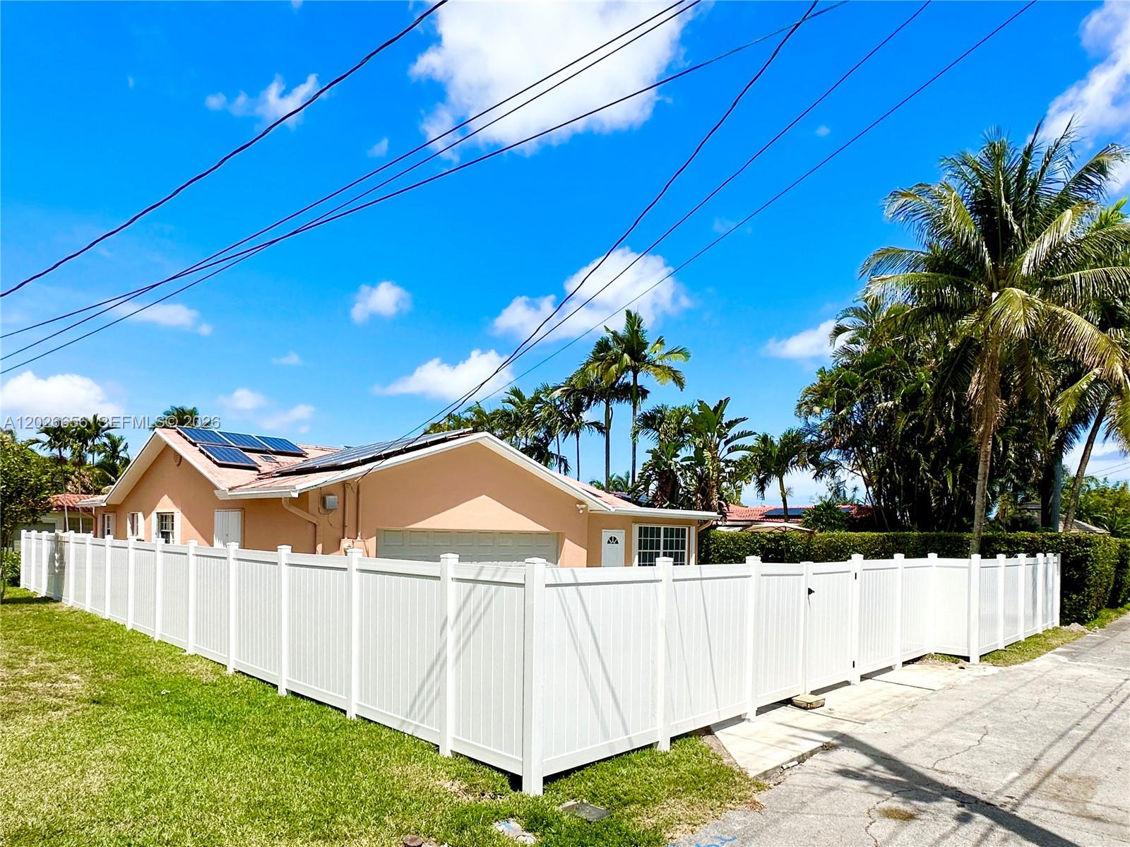 206 SE 3rd Pl, Dania Beach FL 33004