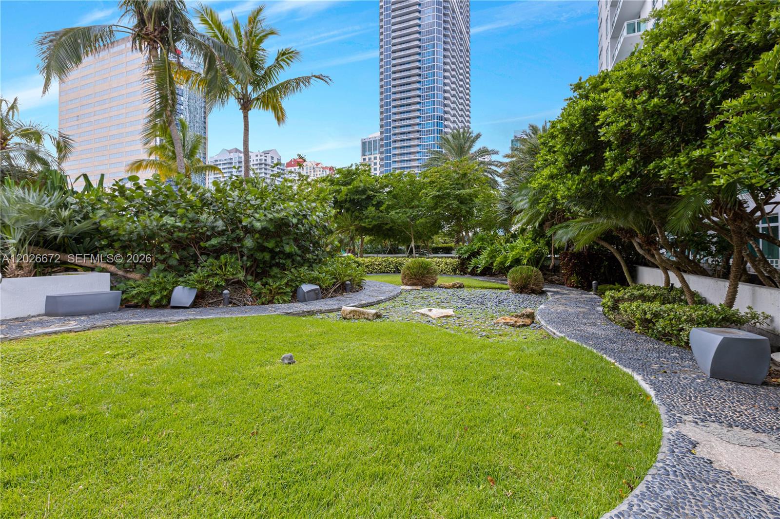 951 Brickell Ave #1801, Miami FL 33131