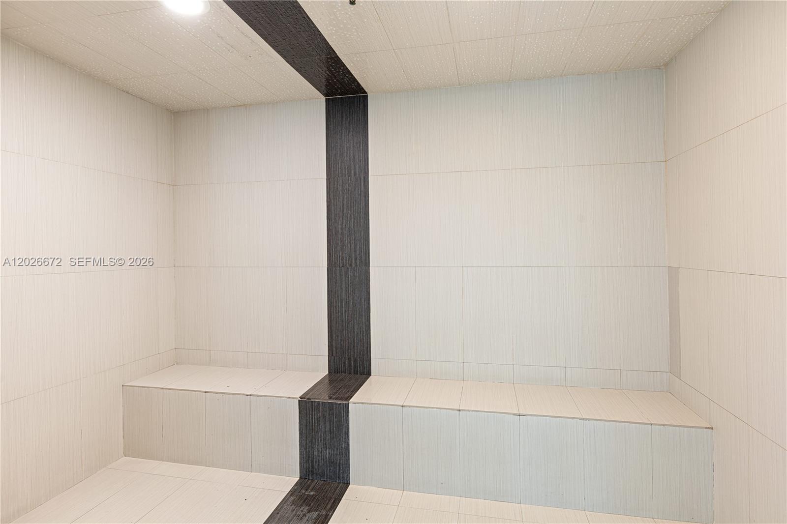 951 Brickell Ave #1801, Miami FL 33131