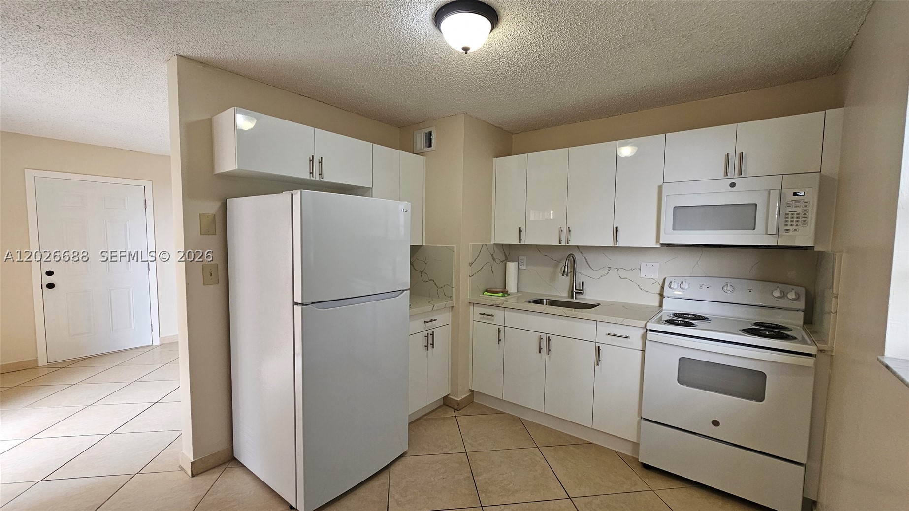 1235 NW 6th St #3, Miami FL 33125