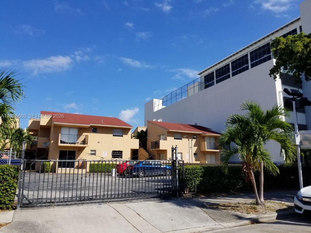 1235 NW 6th St #3, Miami FL 33125
