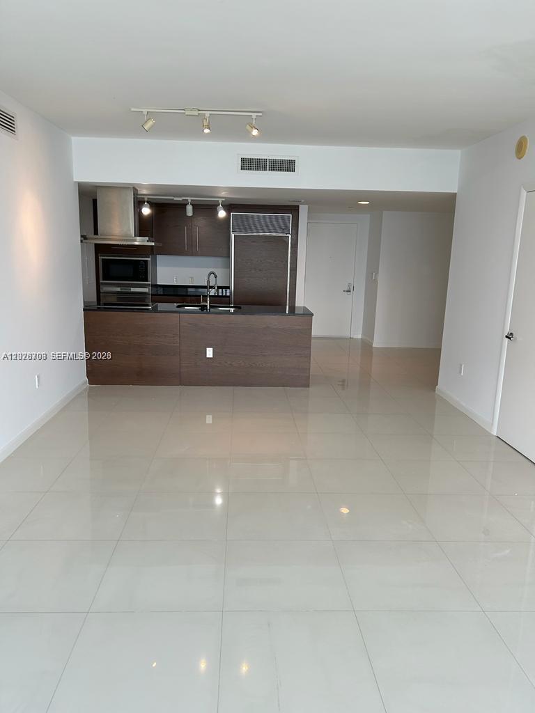 495 Brickell Ave #3203, Miami FL 33131