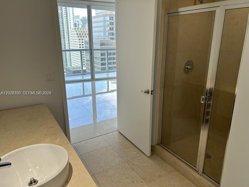 495 Brickell Ave #3203, Miami FL 33131