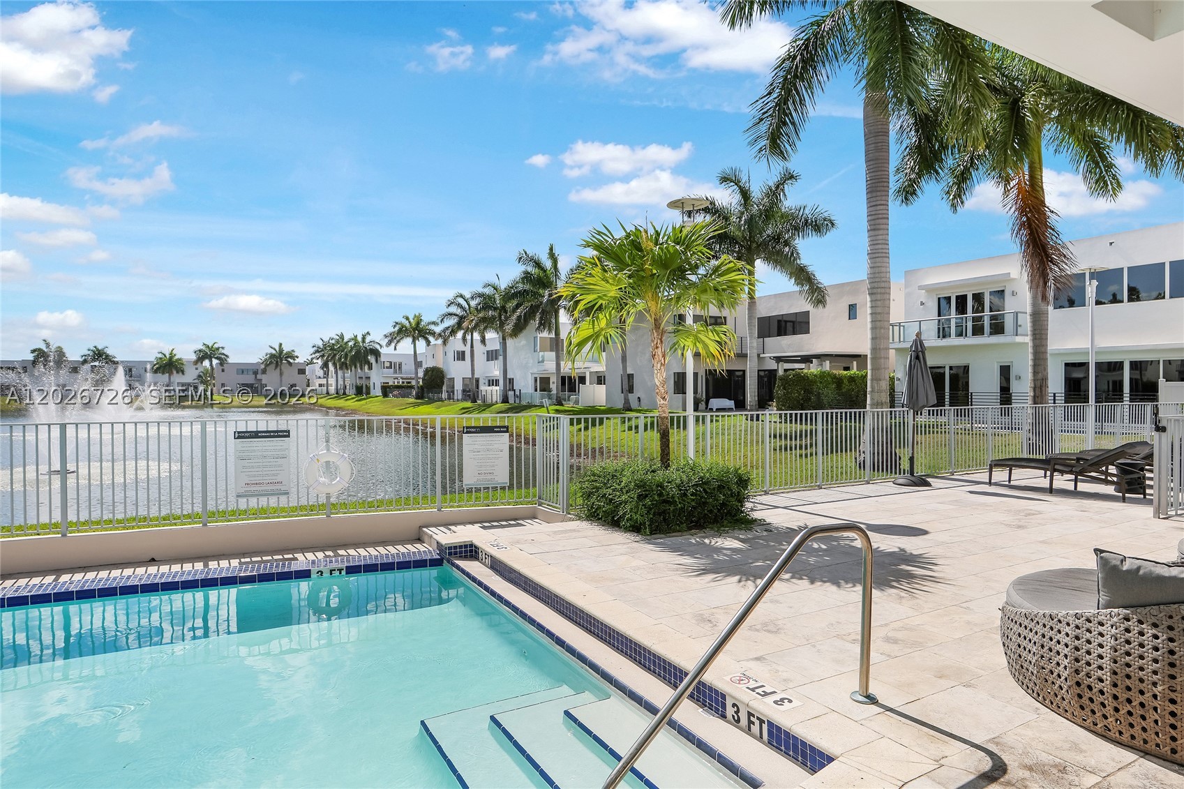 7441 NW 102nd Ct, Doral FL 33178