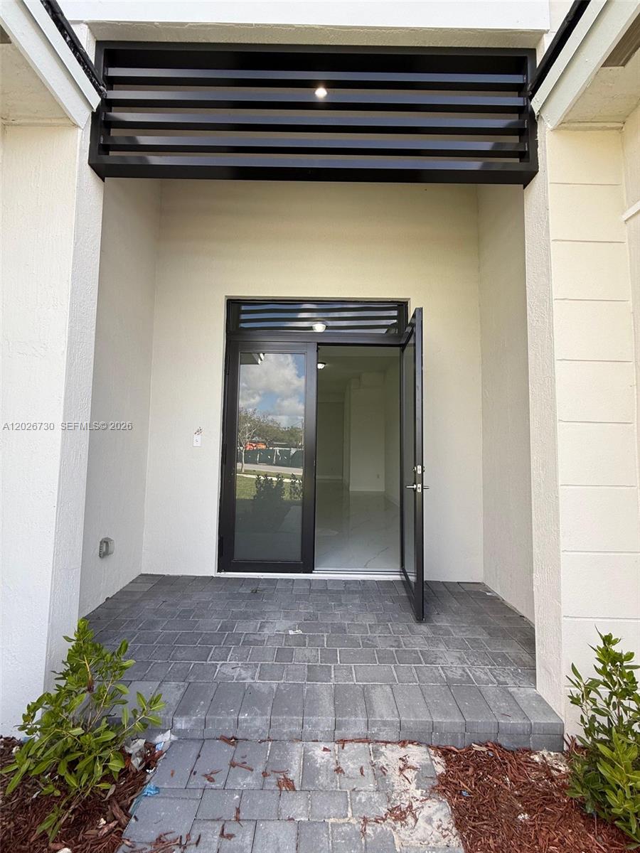 9630 SW 208th Ter, Cutler Bay FL 33189