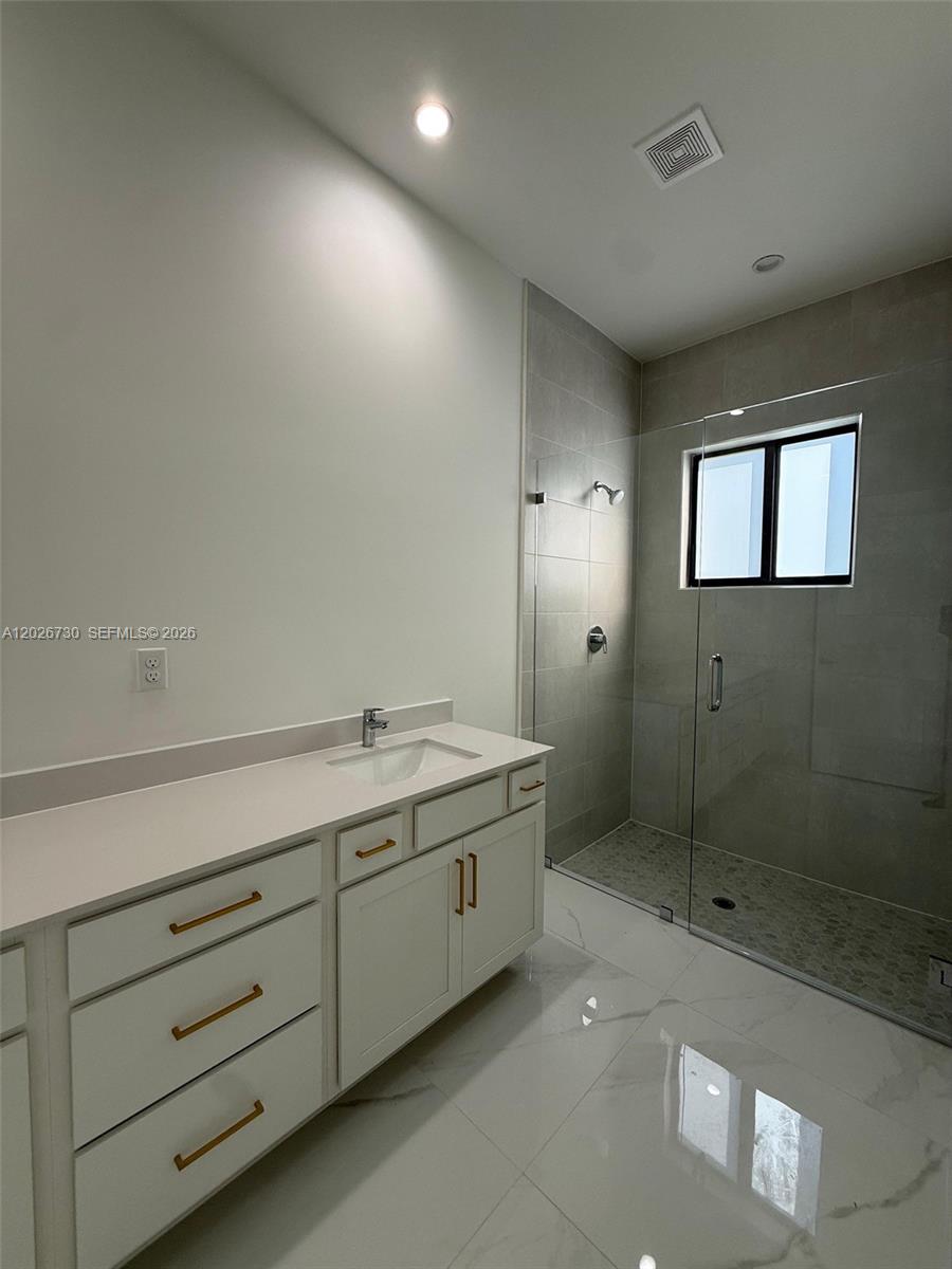 9630 SW 208th Ter, Cutler Bay FL 33189