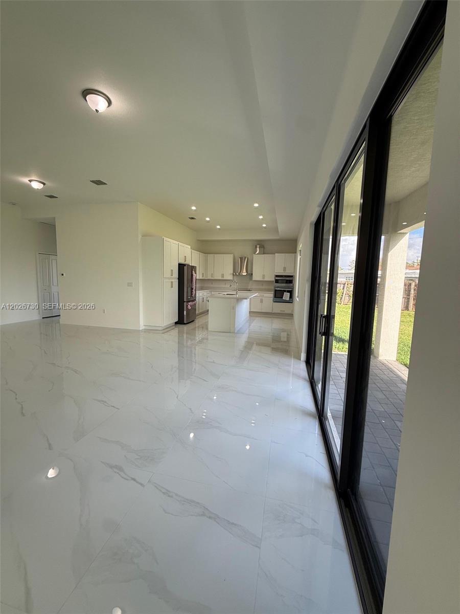 9630 SW 208th Ter, Cutler Bay FL 33189