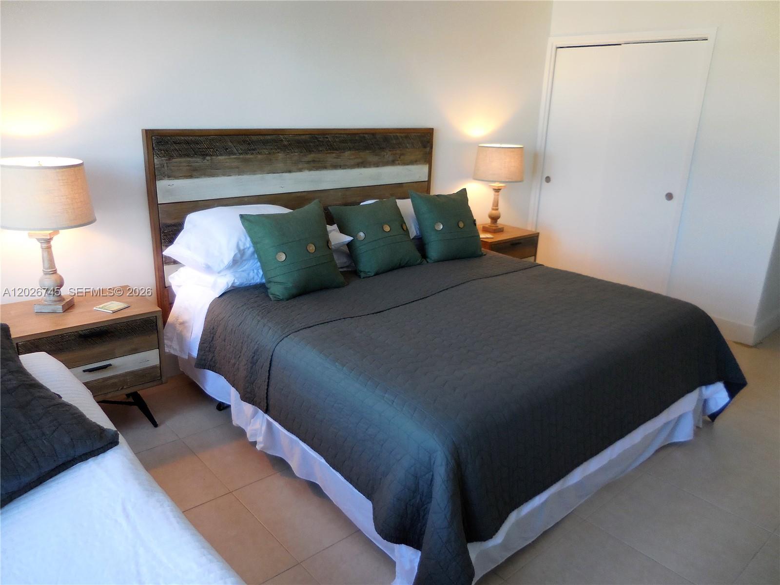5151 Collins Ave #519, Miami Beach FL 33140