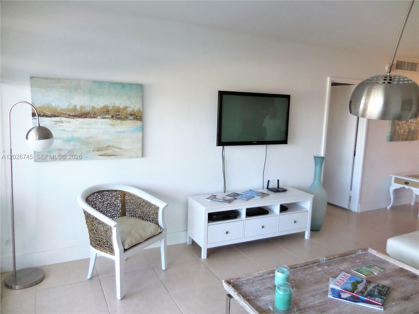 5151 Collins Ave #519, Miami Beach FL 33140