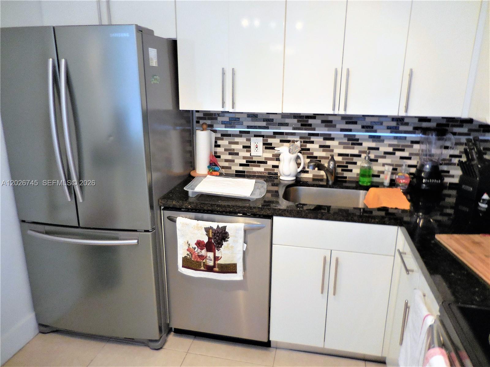5151 Collins Ave #519, Miami Beach FL 33140