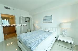 300 S Biscayne Blvd #T-2609, Miami FL 33131