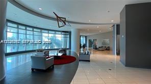300 S Biscayne Blvd #T-2609, Miami FL 33131