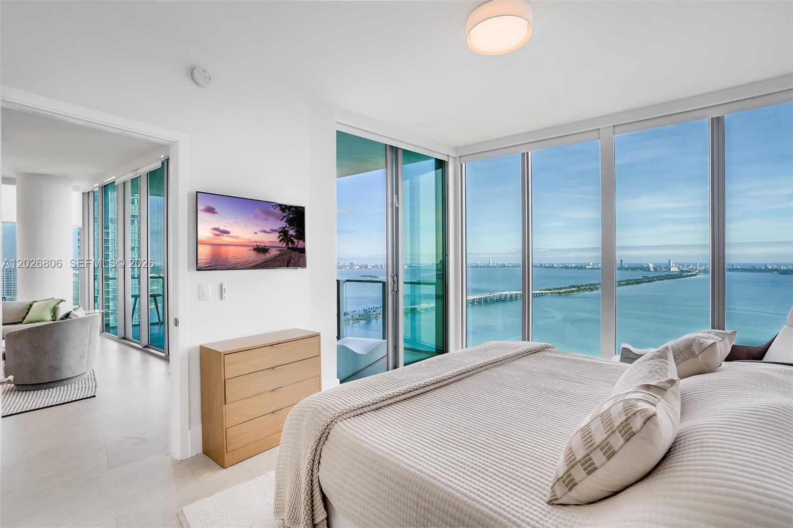 2900 NE 7th Ave #3702, Miami FL 33137