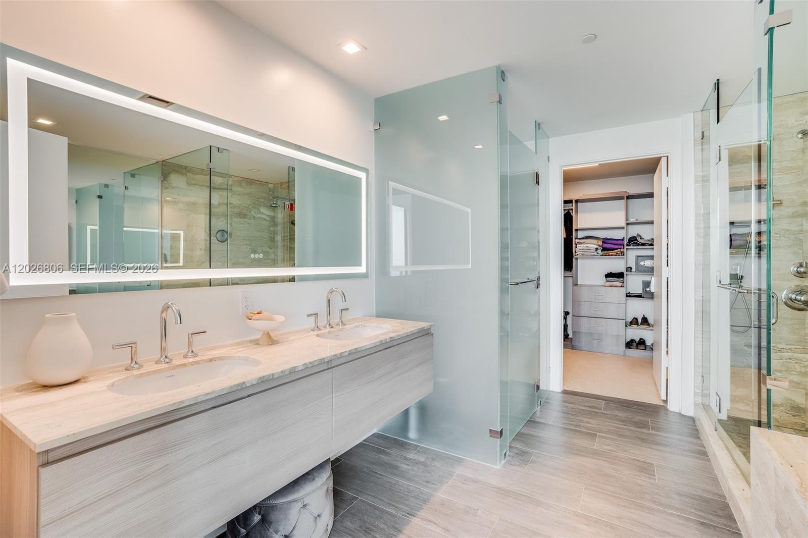 2900 NE 7th Ave #3702, Miami FL 33137