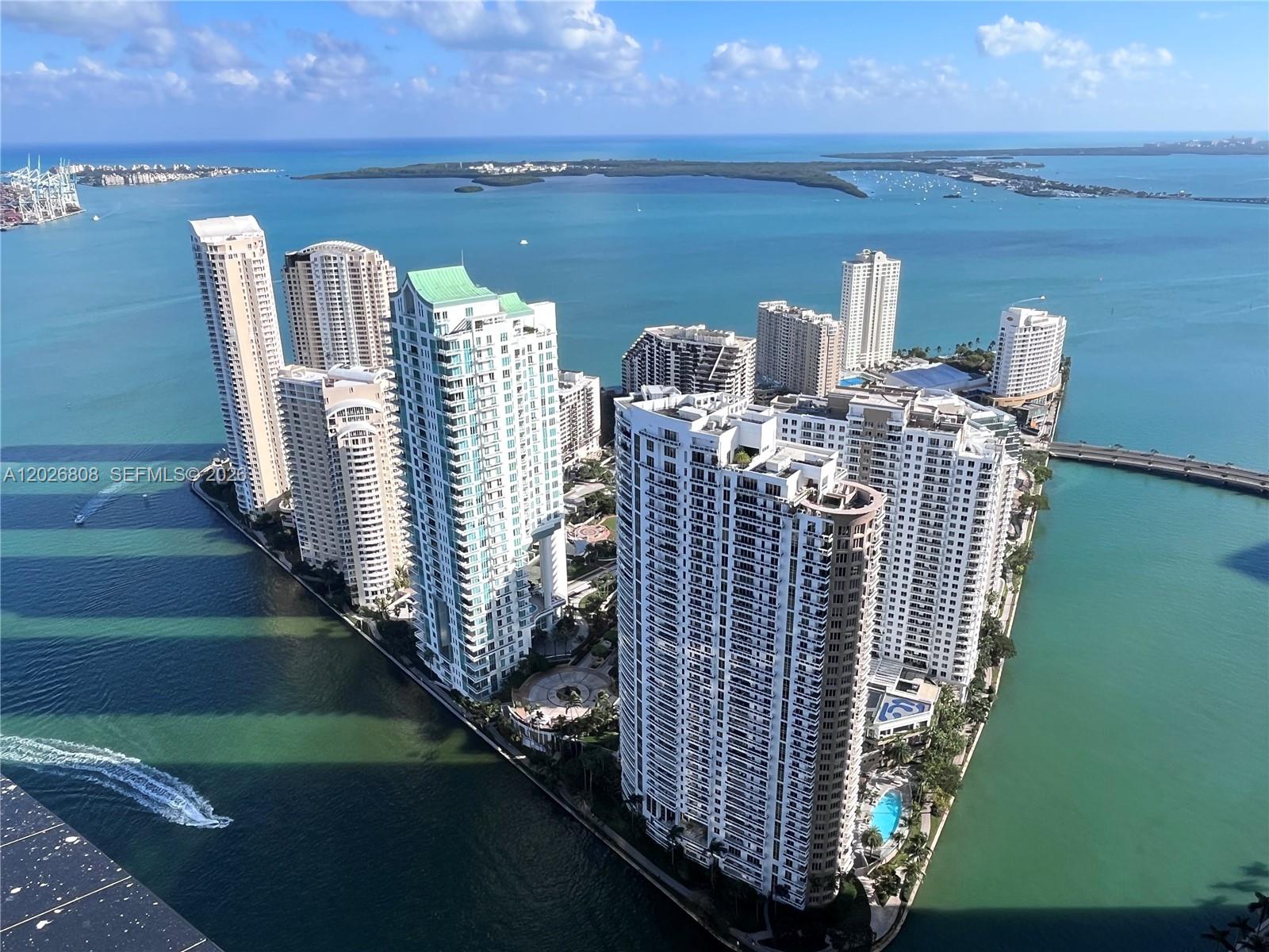 300 Biscayne Boulevard Way #2509W, Miami FL 33131