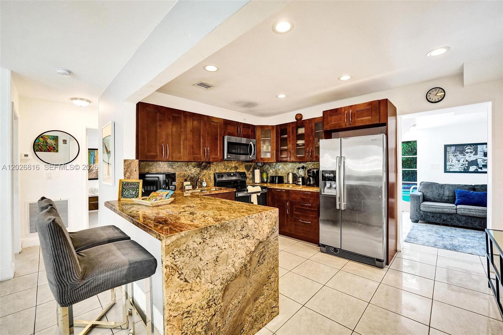 712 SW 7th terr, Hallandale Beach FL 33009