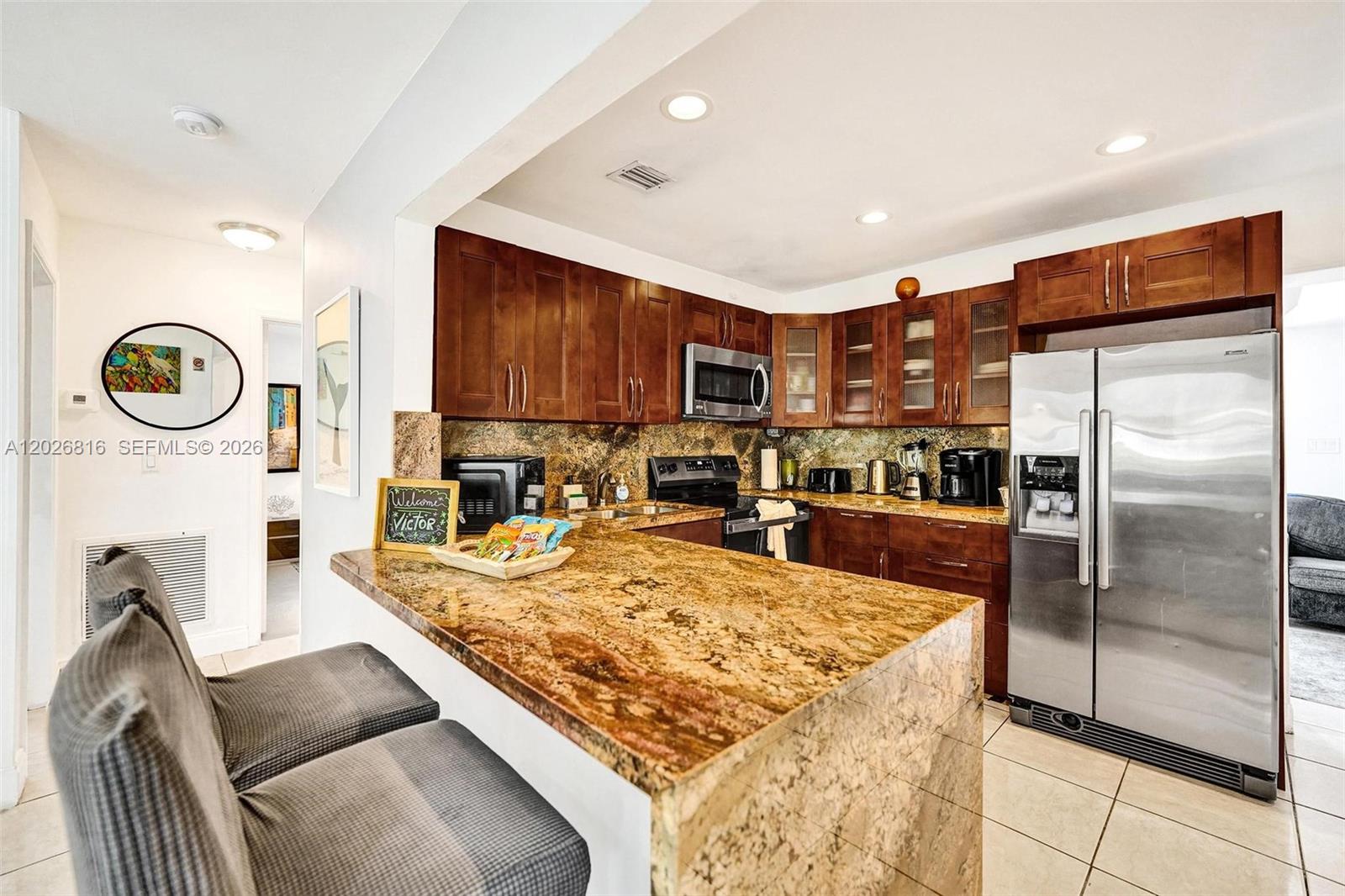712 SW 7th terr, Hallandale Beach FL 33009