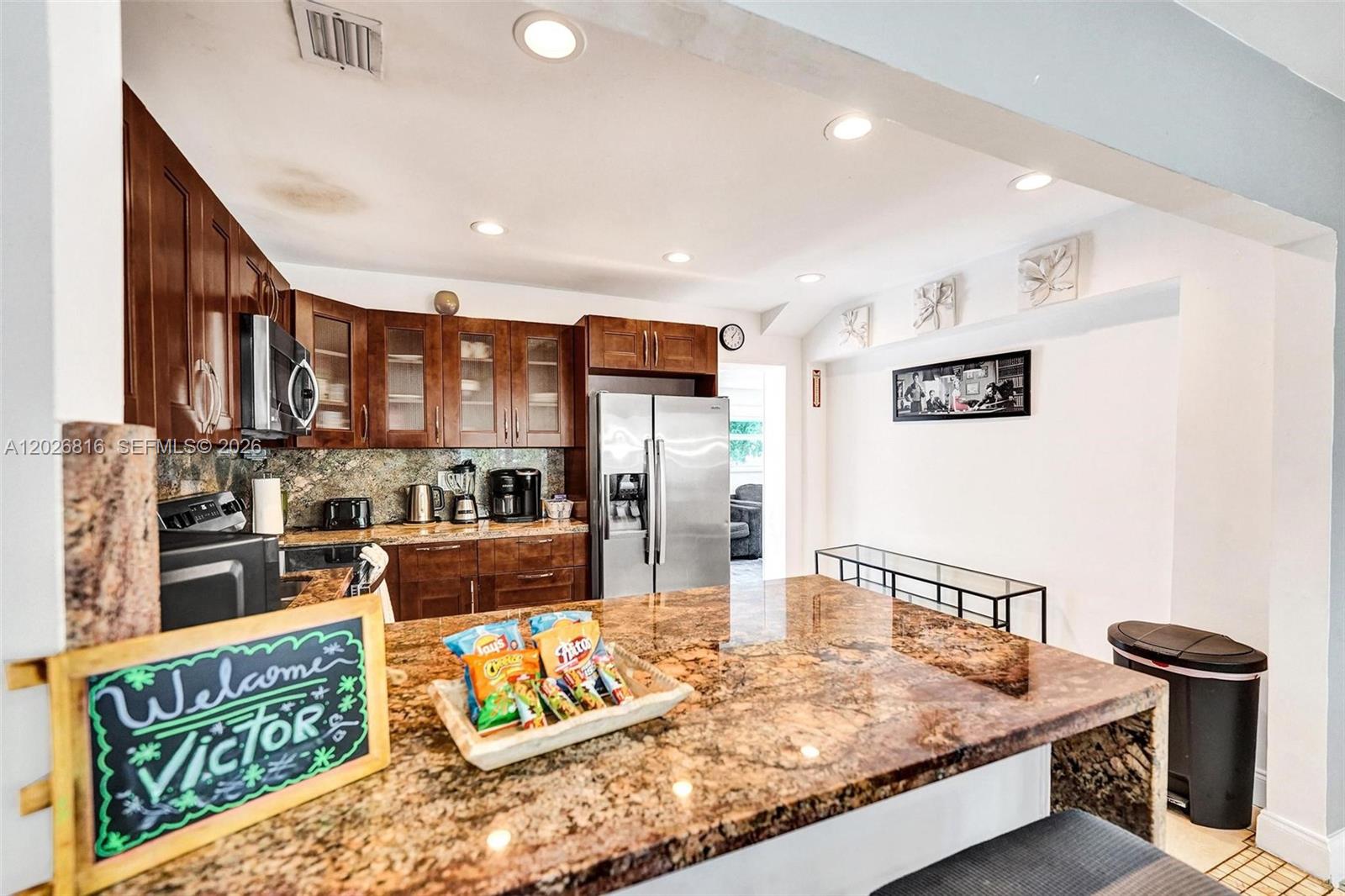 712 SW 7th terr, Hallandale Beach FL 33009