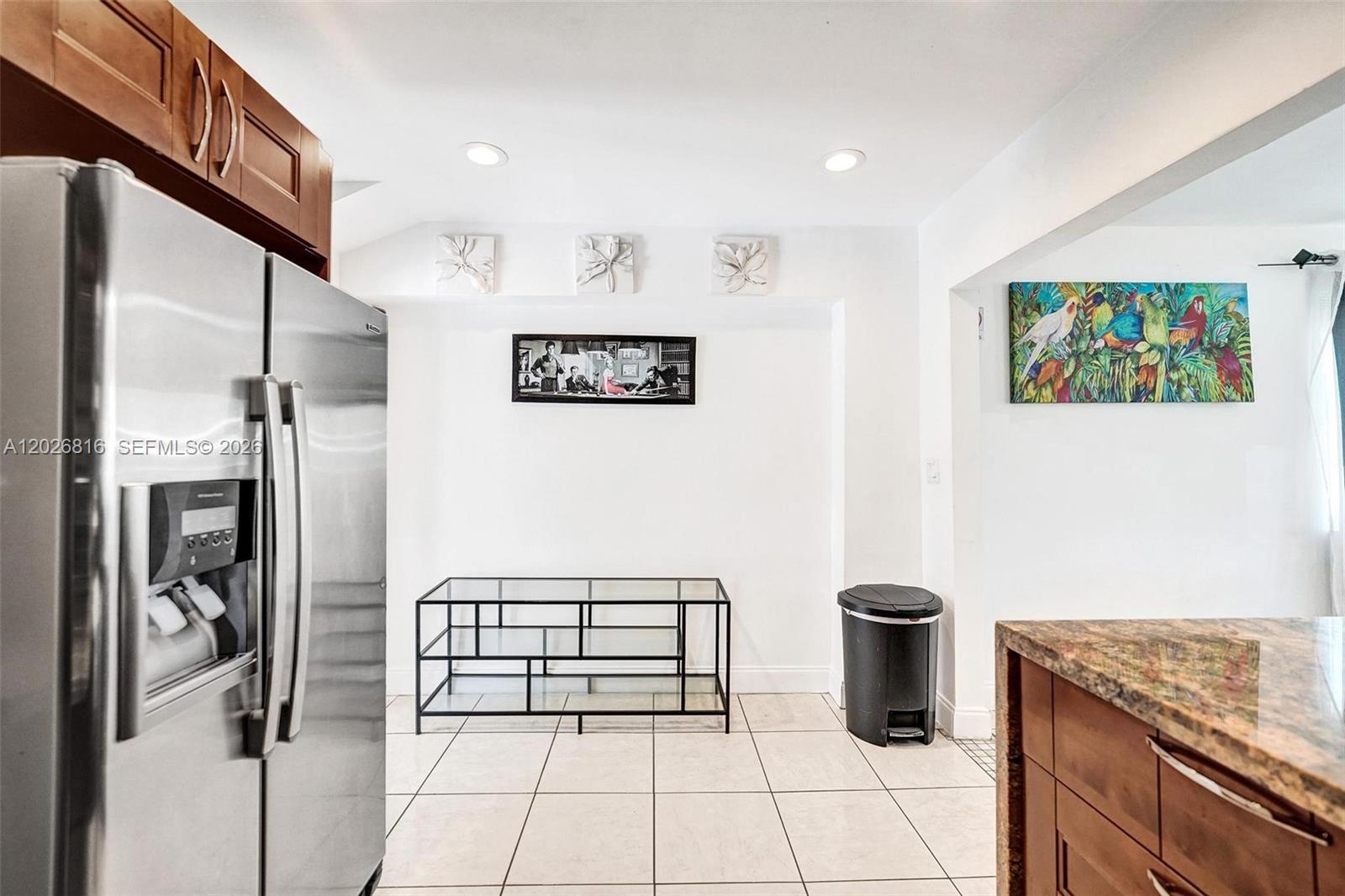 712 SW 7th terr, Hallandale Beach FL 33009