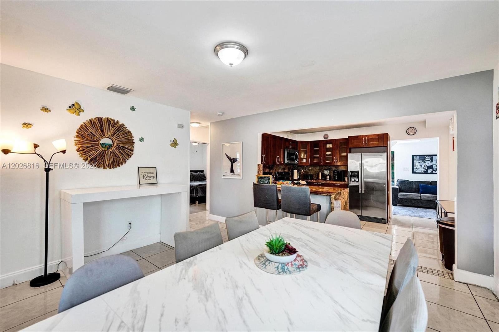 712 SW 7th terr, Hallandale Beach FL 33009