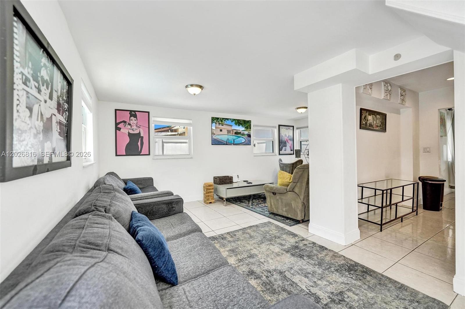 712 SW 7th terr, Hallandale Beach FL 33009