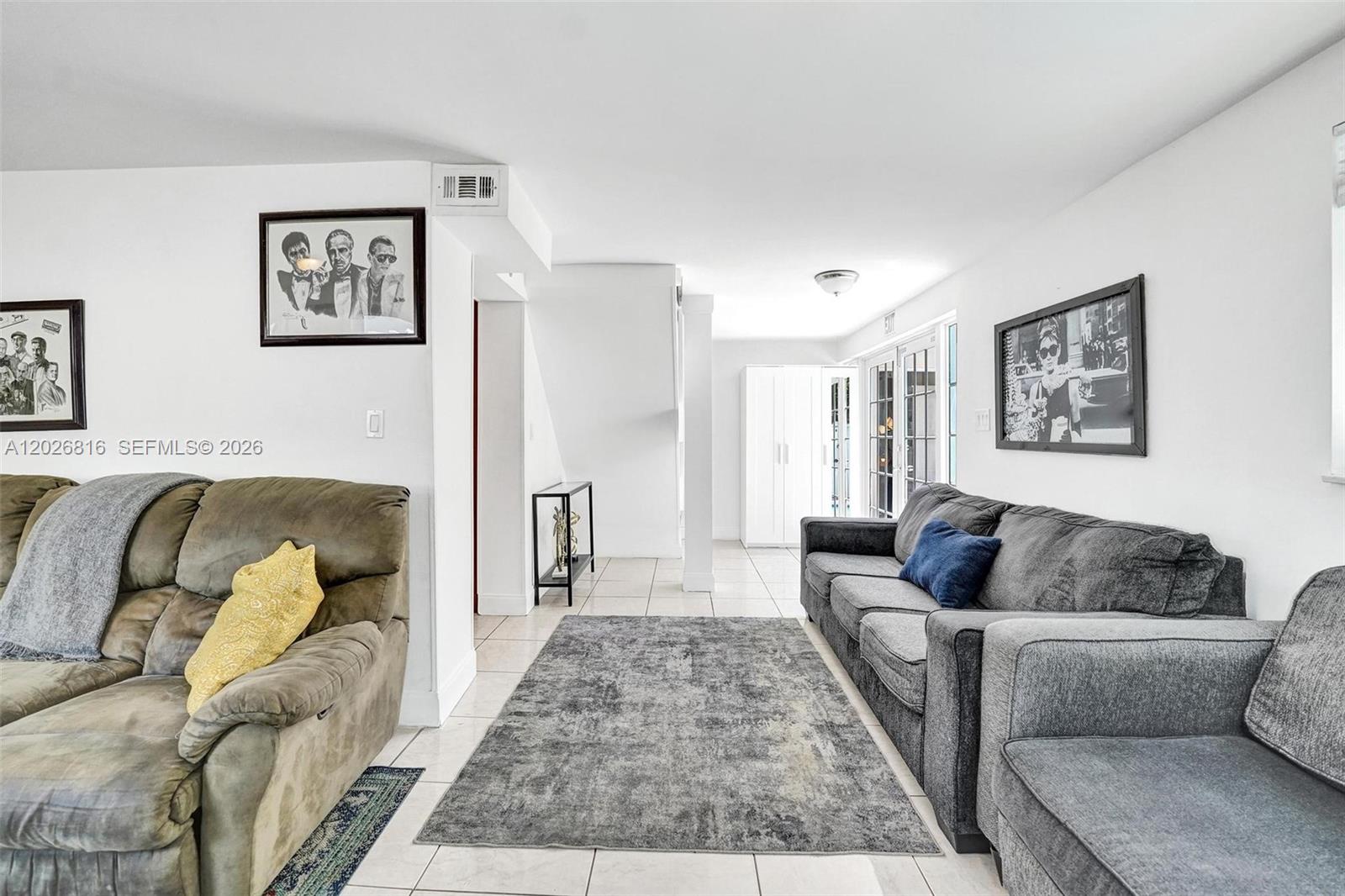 712 SW 7th terr, Hallandale Beach FL 33009