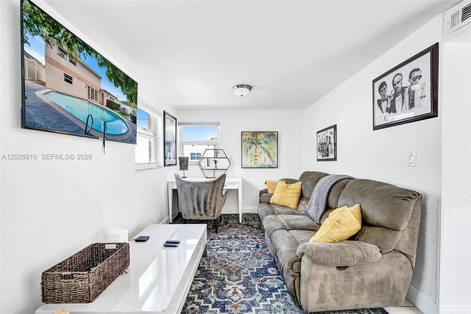 712 SW 7th terr, Hallandale Beach FL 33009