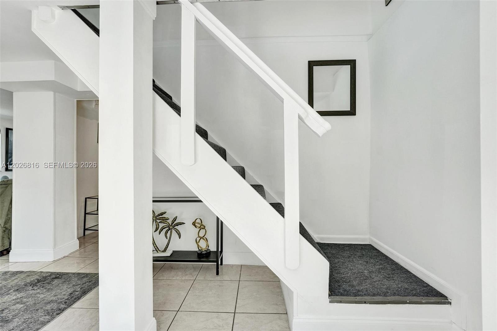 712 SW 7th terr, Hallandale Beach FL 33009