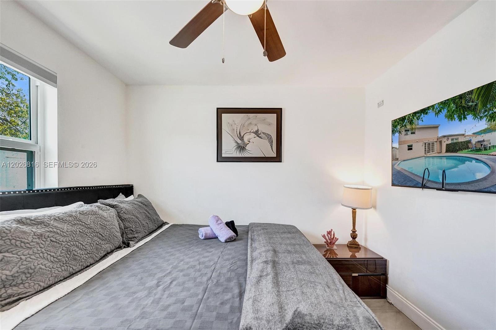 712 SW 7th terr, Hallandale Beach FL 33009