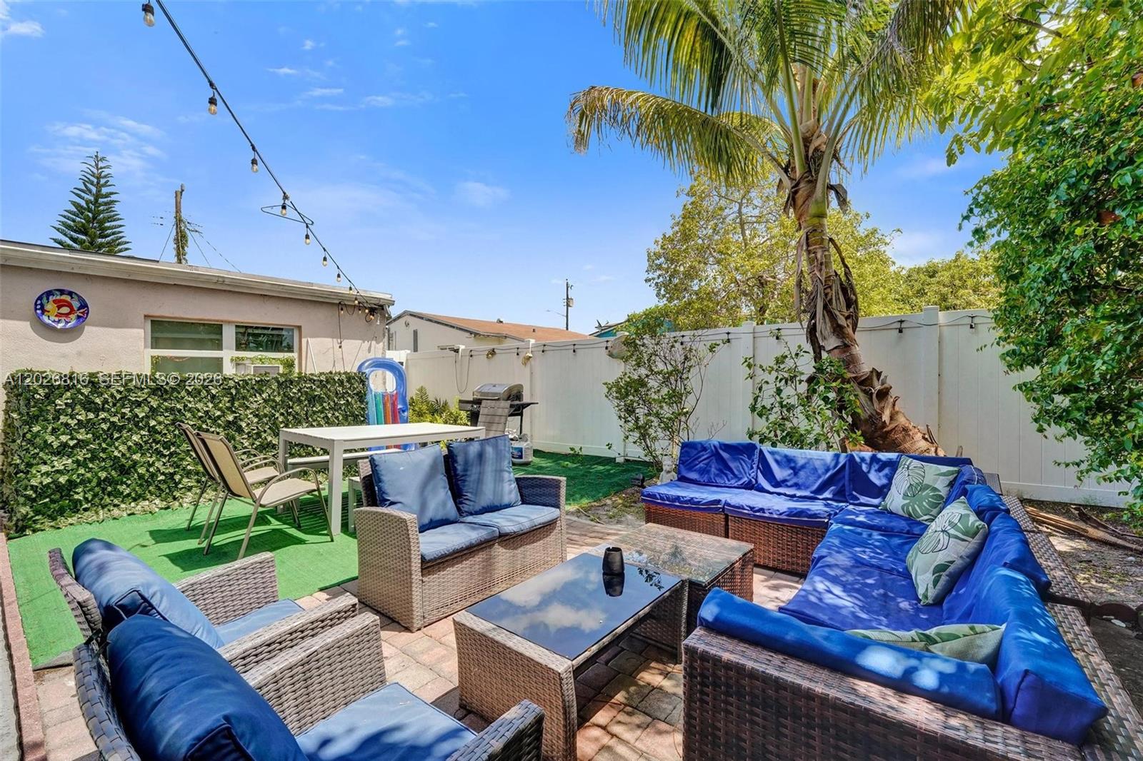 712 SW 7th terr, Hallandale Beach FL 33009