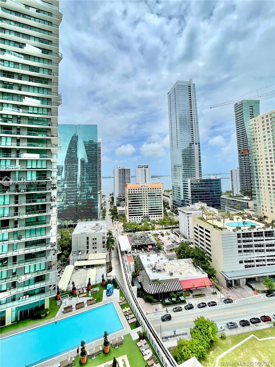 60 SW 13th St #2002, Miami FL 33130