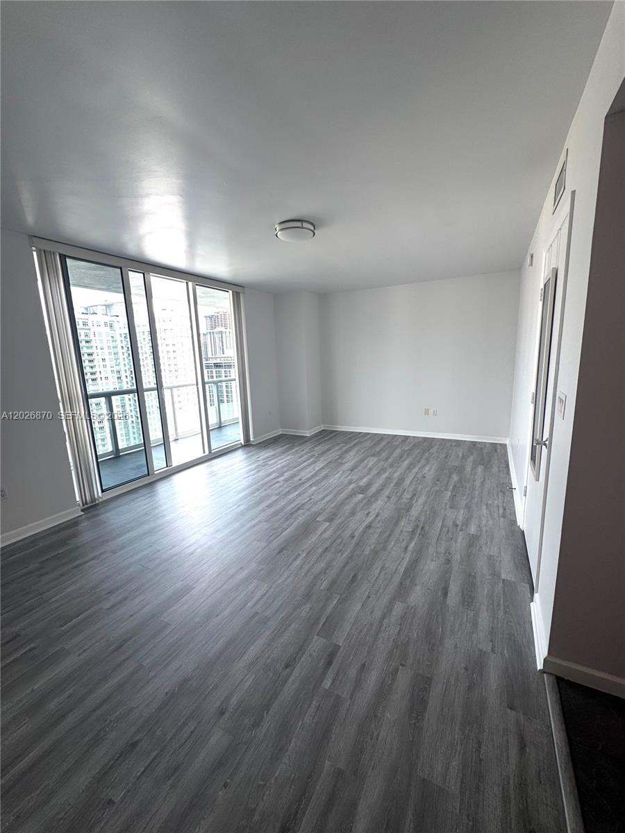 50 Biscayne Blvd #3303, Miami FL 33132