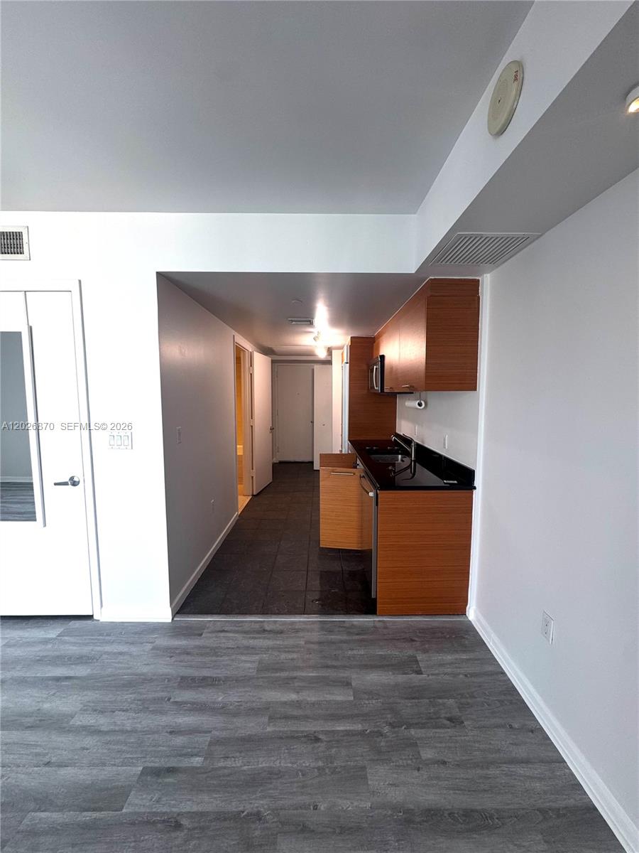 50 Biscayne Blvd #3303, Miami FL 33132