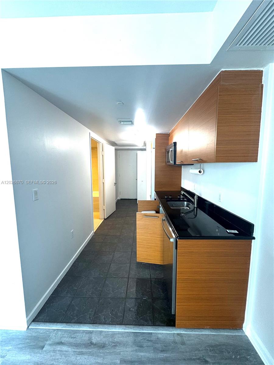 50 Biscayne Blvd #3303, Miami FL 33132
