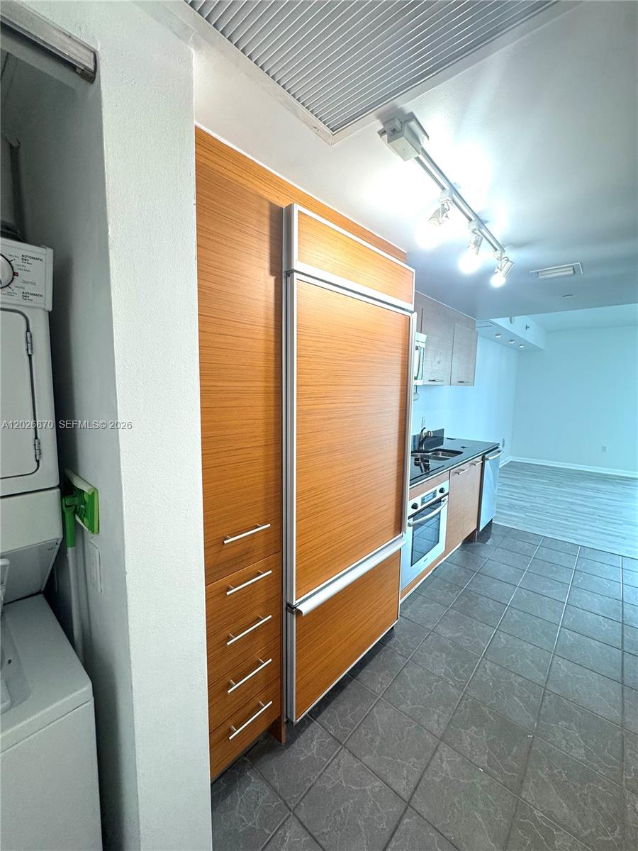 50 Biscayne Blvd #3303, Miami FL 33132