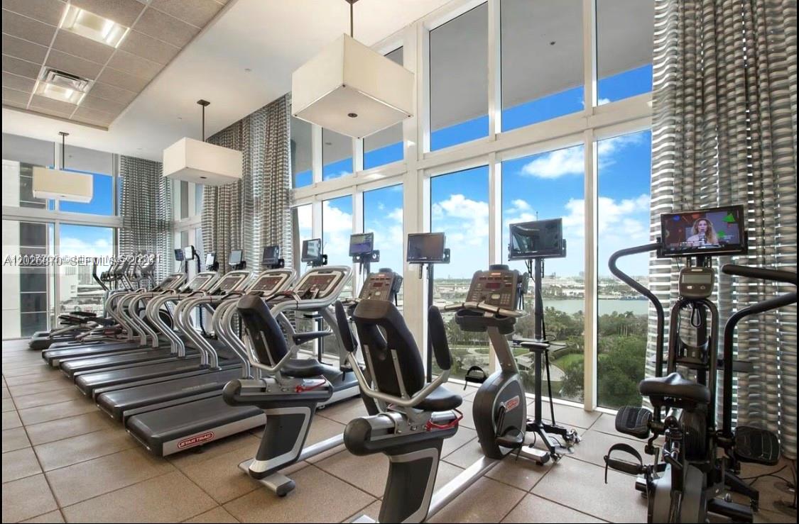 50 Biscayne Blvd #3303, Miami FL 33132